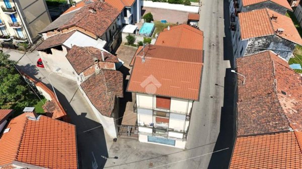 casa indipendente in vendita a Cerano