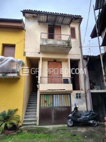 casa indipendente in vendita a Cerano