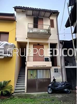 appartamento in vendita a Cerano