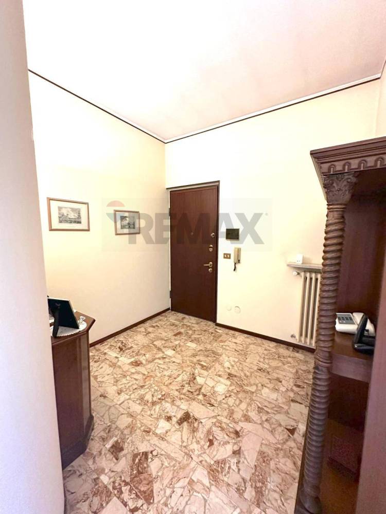 casa indipendente in vendita a Cerano