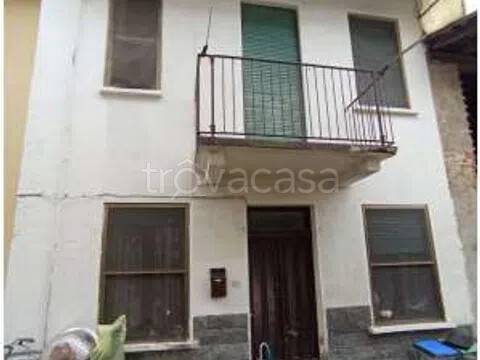 casa indipendente in vendita a Cerano