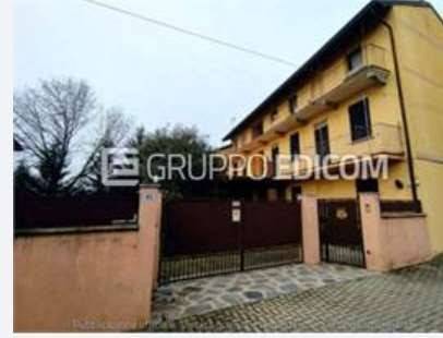 casa indipendente in vendita a Cerano