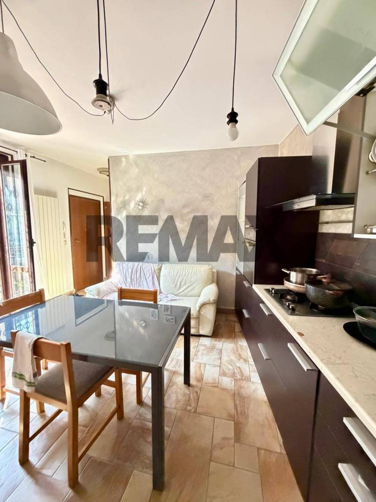 casa indipendente in vendita a Cerano