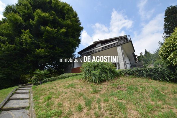 casa indipendente in vendita a Colazza