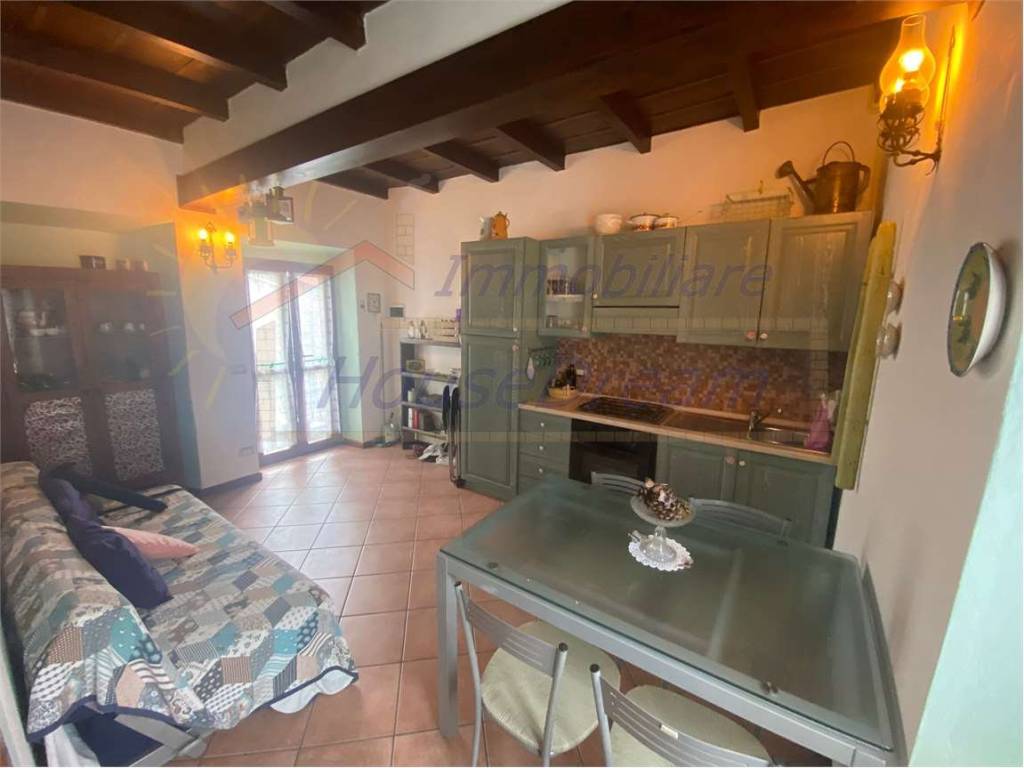 appartamento in vendita a Colazza