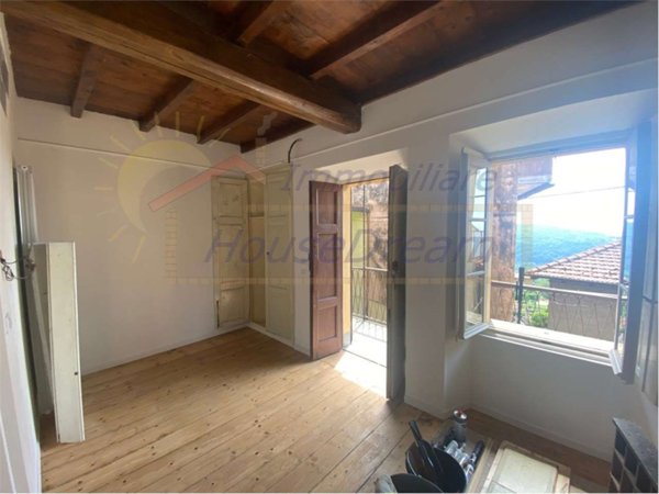 appartamento in vendita a Colazza