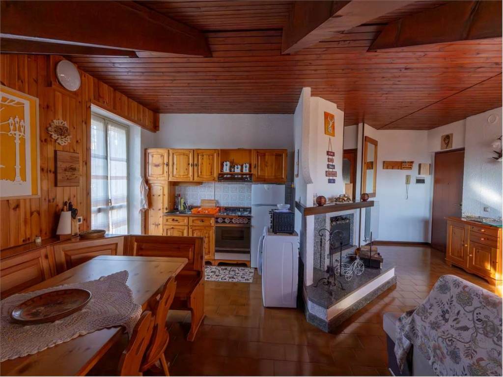 appartamento in vendita a Colazza