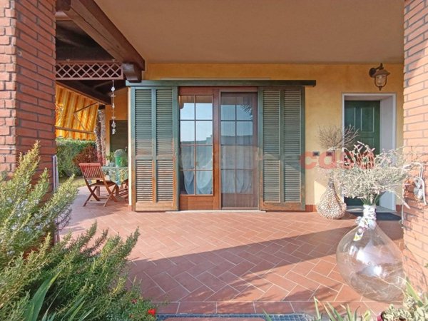 casa indipendente in vendita a Comignago