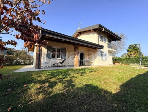casa indipendente in vendita a Comignago