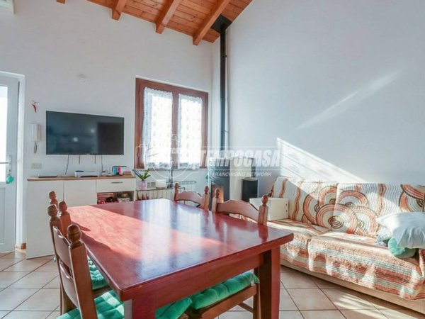 appartamento in vendita a Comignago