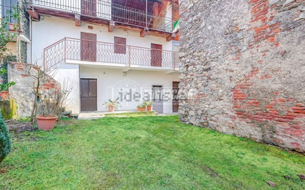 appartamento in vendita a Comignago