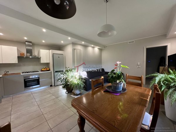 casa indipendente in vendita a Comignago