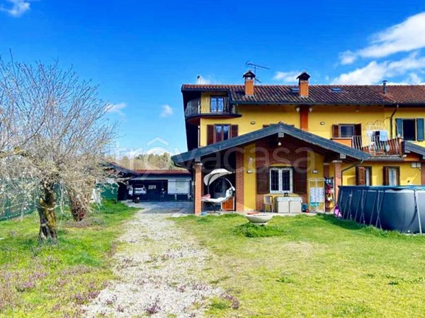 casa indipendente in vendita a Comignago