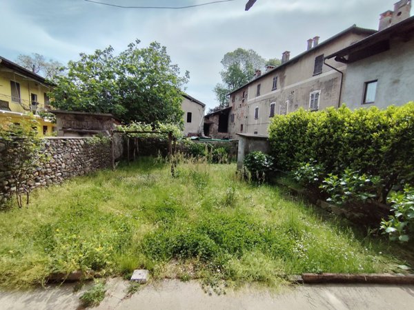 casa indipendente in vendita a Comignago