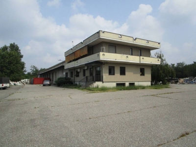 terreno edificabile in vendita a Cressa