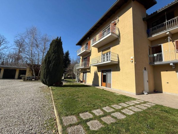 casa indipendente in vendita a Cressa