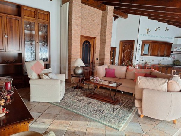 appartamento in vendita a Cressa