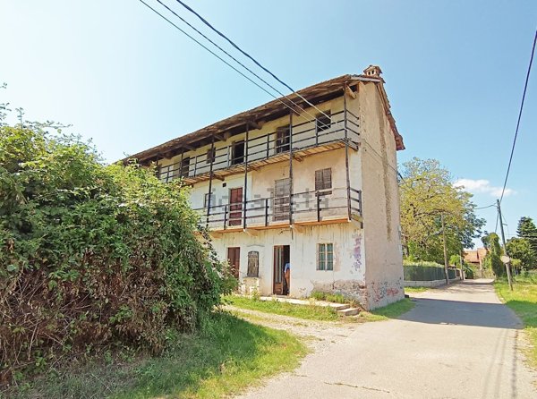 appartamento in vendita a Cureggio in zona Marzalesco