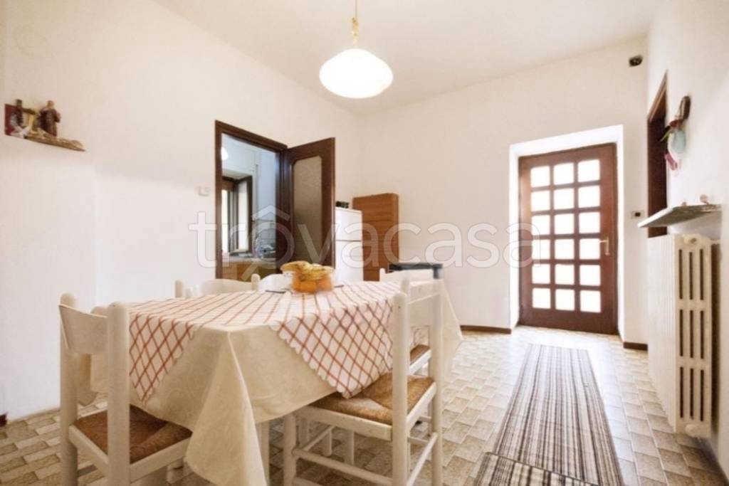 appartamento in vendita a Cureggio