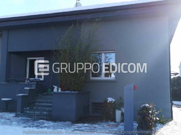 casa indipendente in vendita a Cureggio