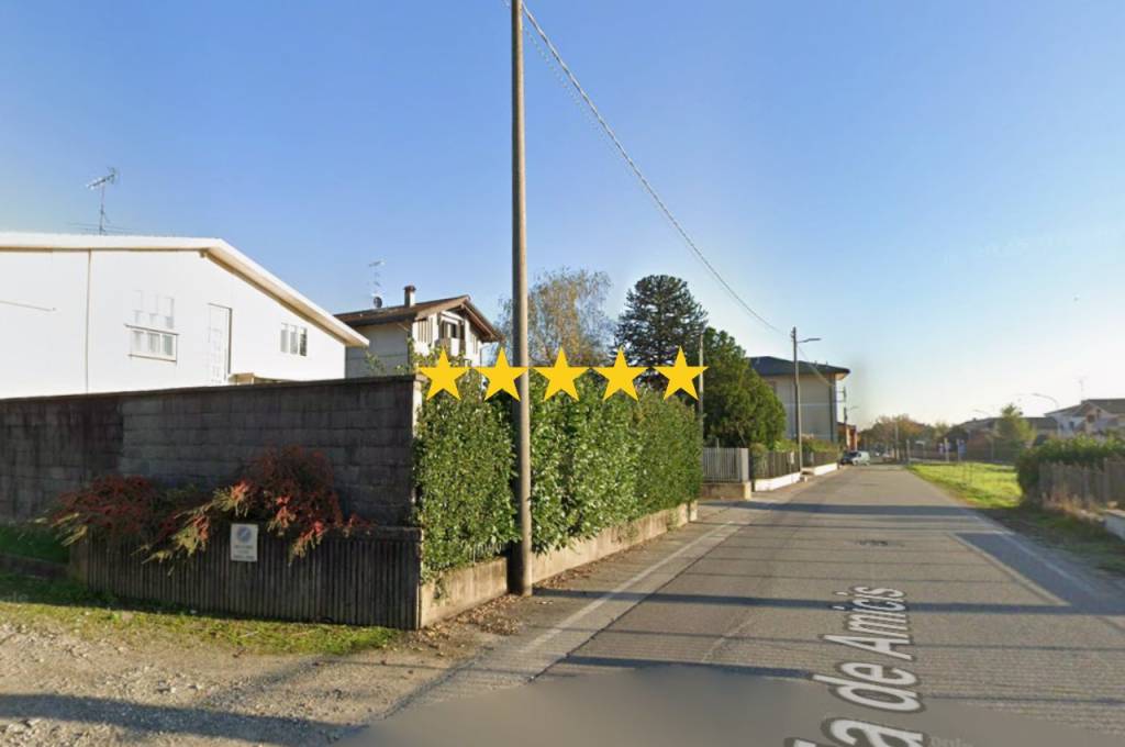 casa indipendente in vendita a Cureggio