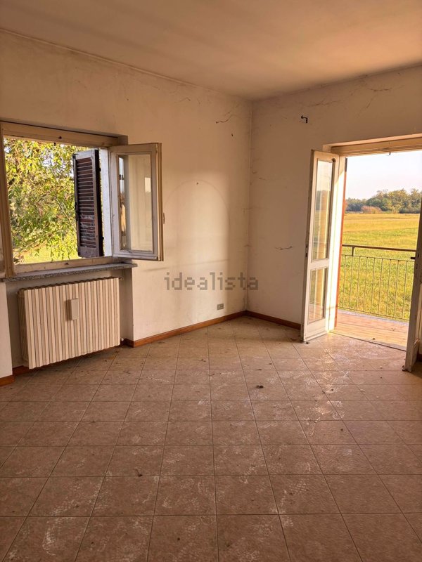 casa indipendente in vendita a Cureggio