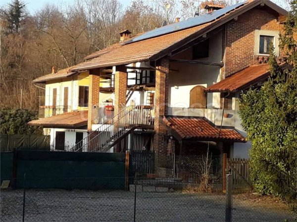 appartamento in vendita a Cureggio