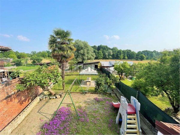 appartamento in vendita a Cureggio