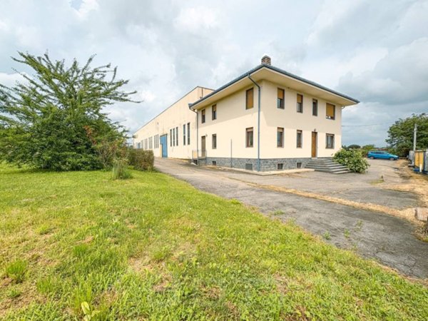 intera palazzina in vendita a Cureggio