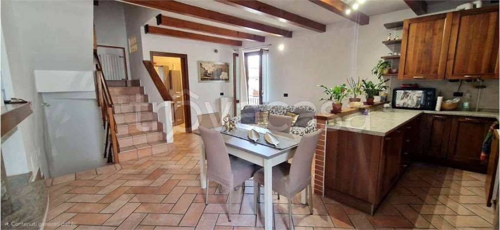 casa indipendente in vendita a Cureggio in zona Cascine Enea