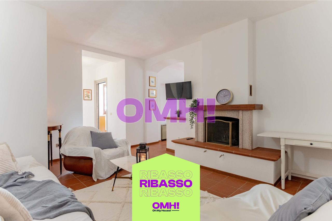 casa indipendente in vendita a Divignano