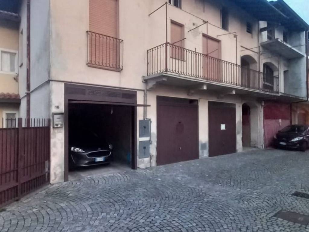 appartamento in vendita a Divignano