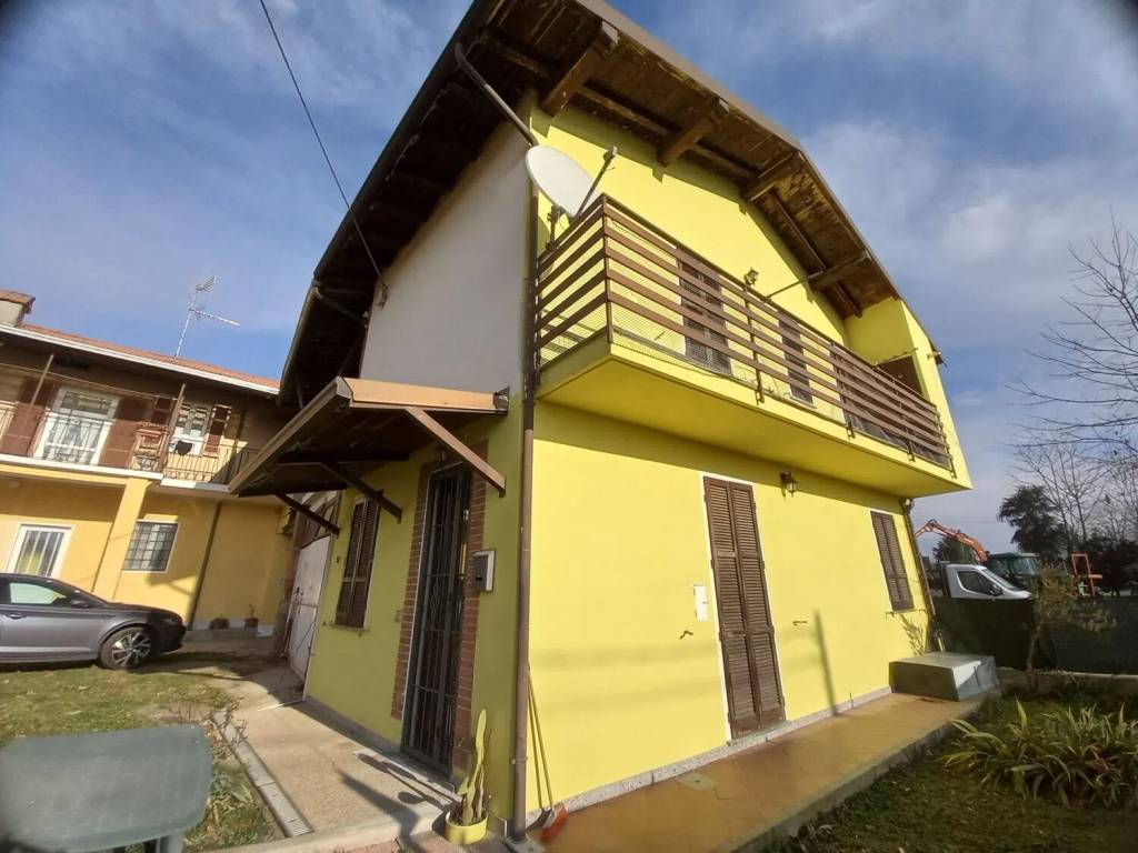 appartamento in vendita a Divignano