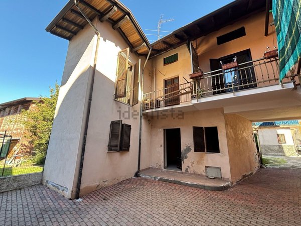 appartamento in vendita a Divignano