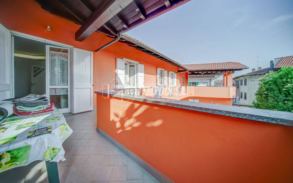 appartamento in vendita a Divignano