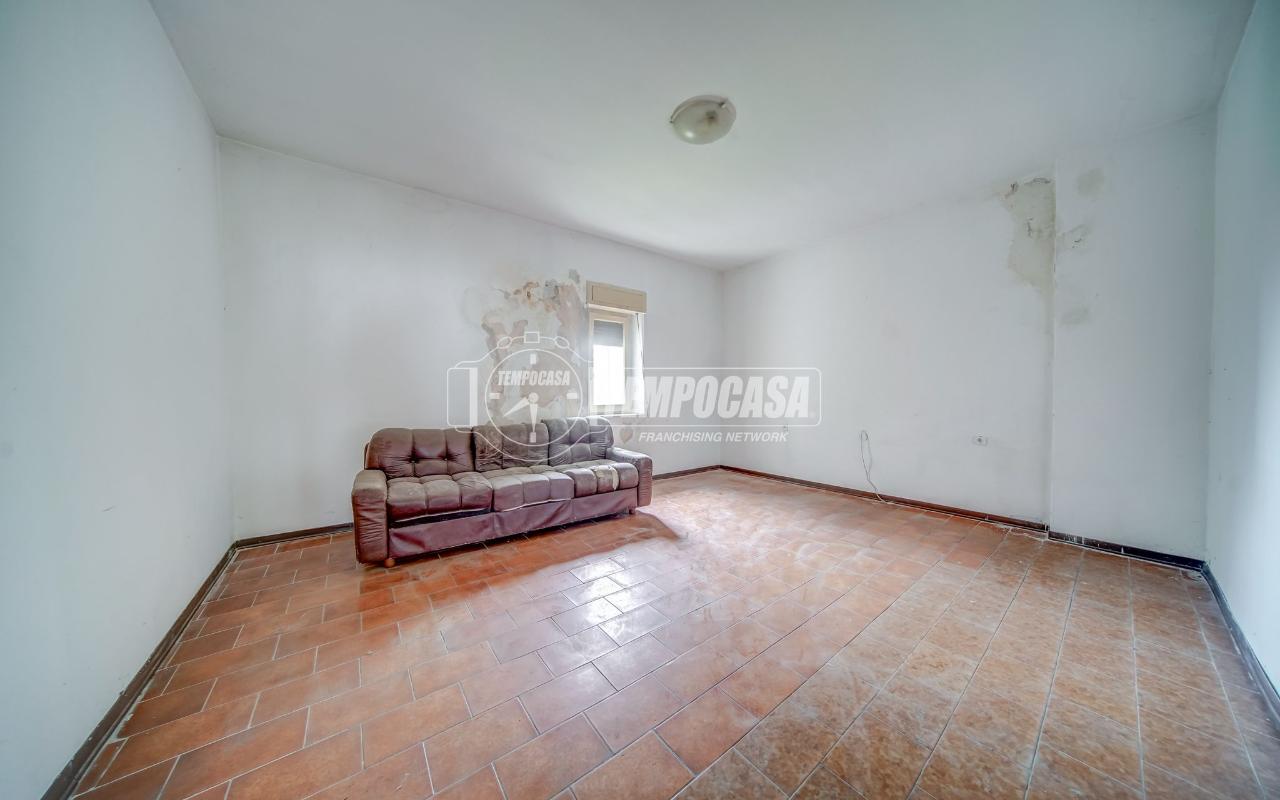 appartamento in vendita a Divignano