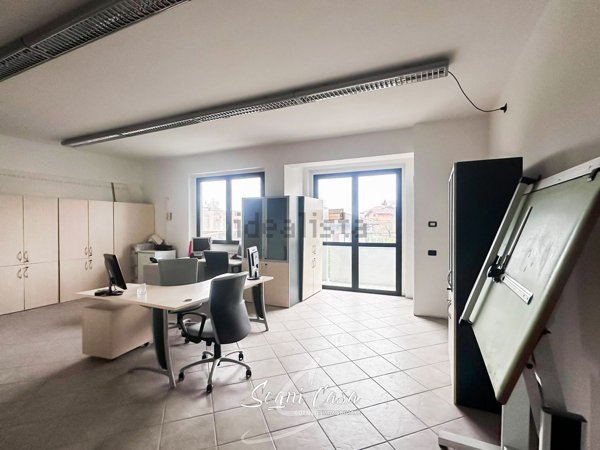 ufficio in vendita a Divignano