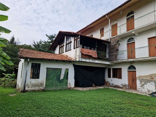 appartamento in vendita a Divignano