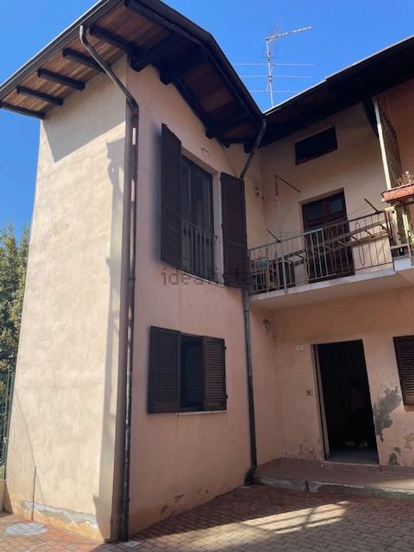 appartamento in vendita a Divignano