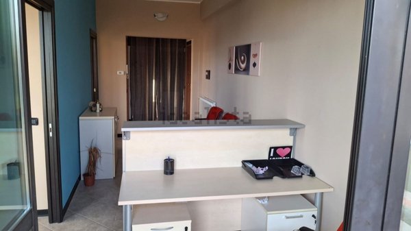 ufficio in vendita a Divignano
