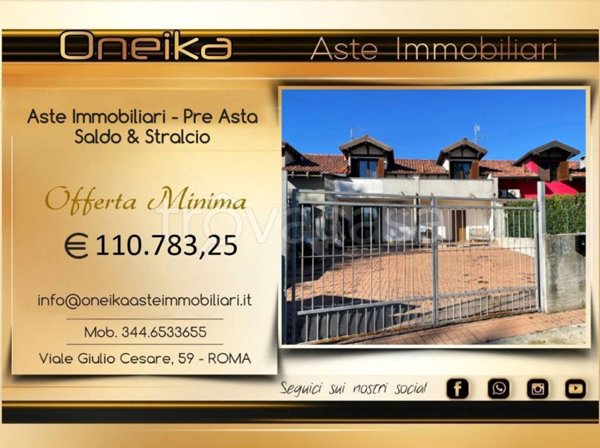 casa indipendente in vendita a Divignano