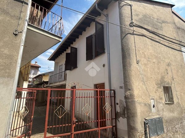 appartamento in vendita a Divignano