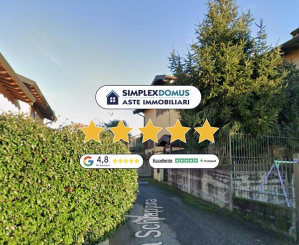 casa indipendente in vendita a Divignano