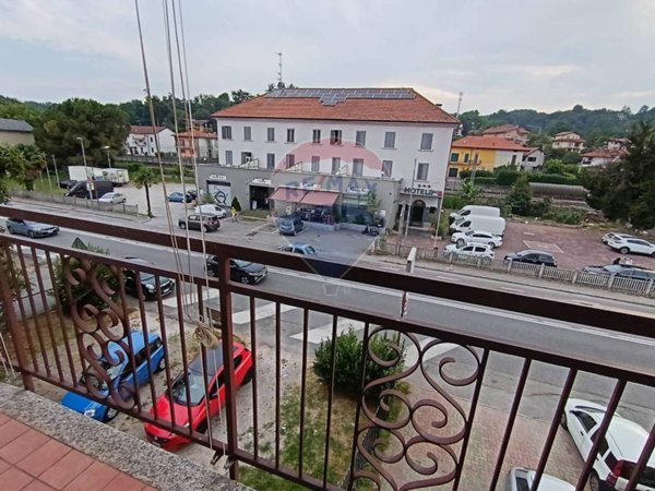 appartamento in vendita a Dormelletto