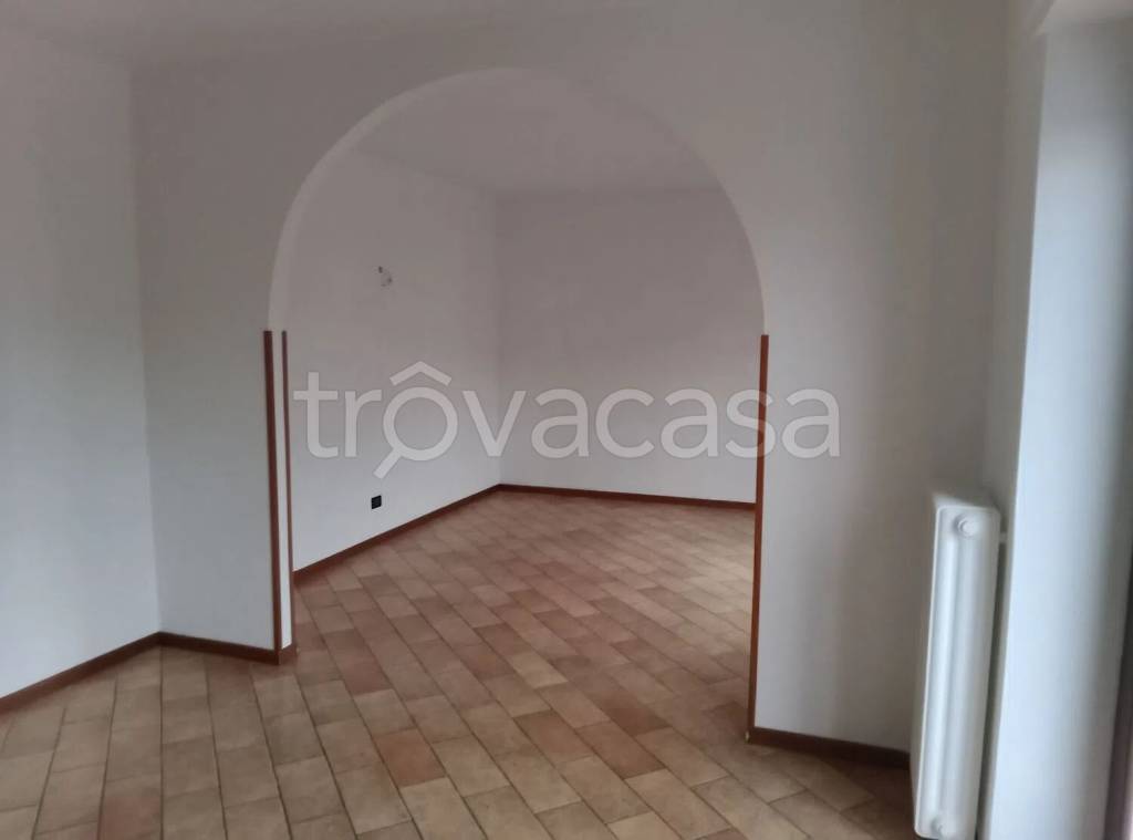 appartamento in vendita a Dormelletto