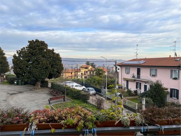 appartamento in vendita a Dormelletto