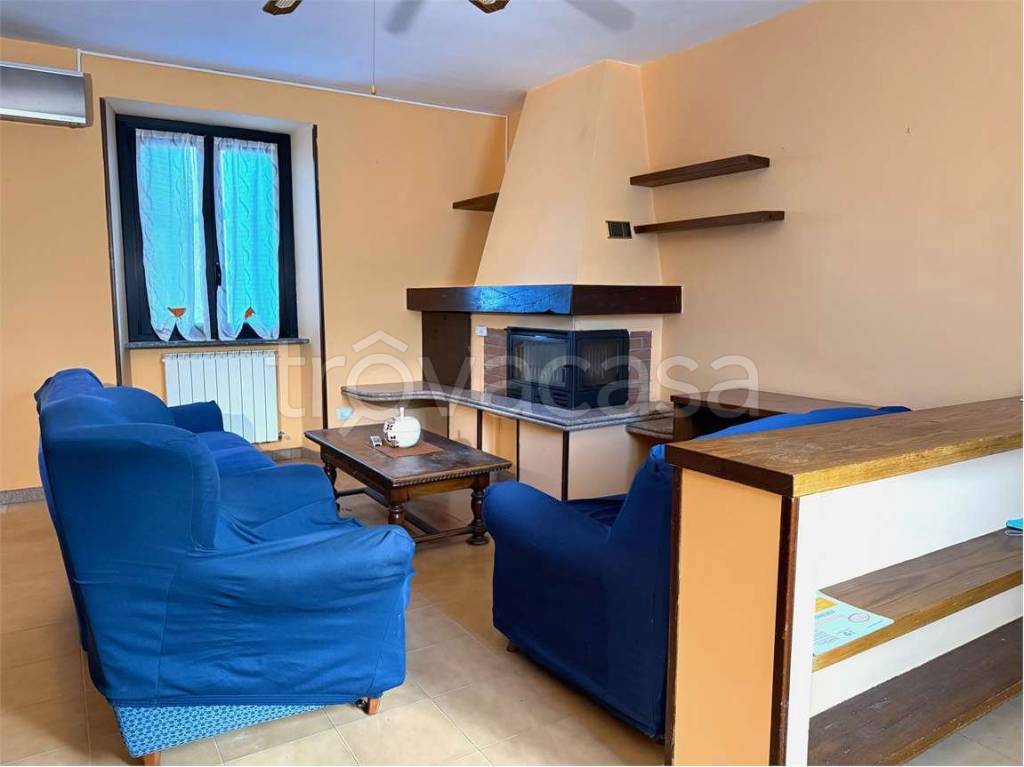 appartamento in vendita a Dormelletto