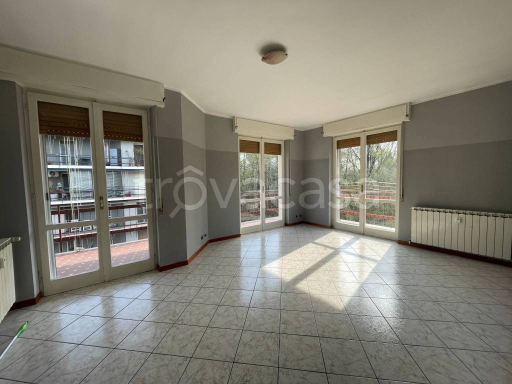 appartamento in vendita a Dormelletto