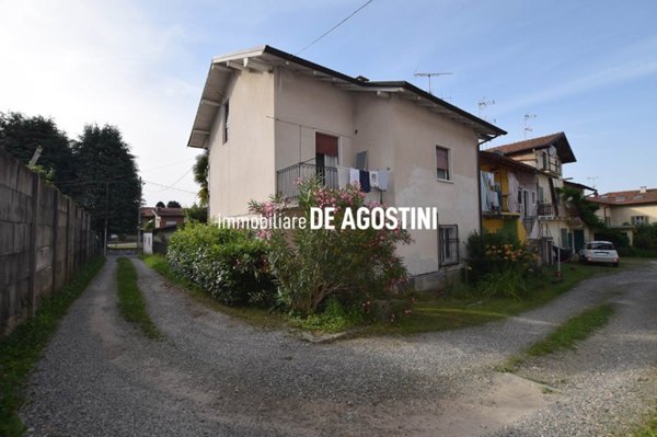 appartamento in vendita a Dormelletto