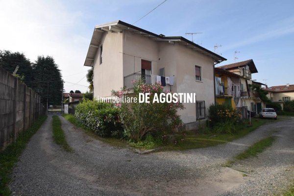 appartamento in vendita a Dormelletto